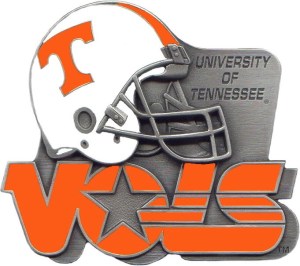 10015tenn_vols_w_helmet